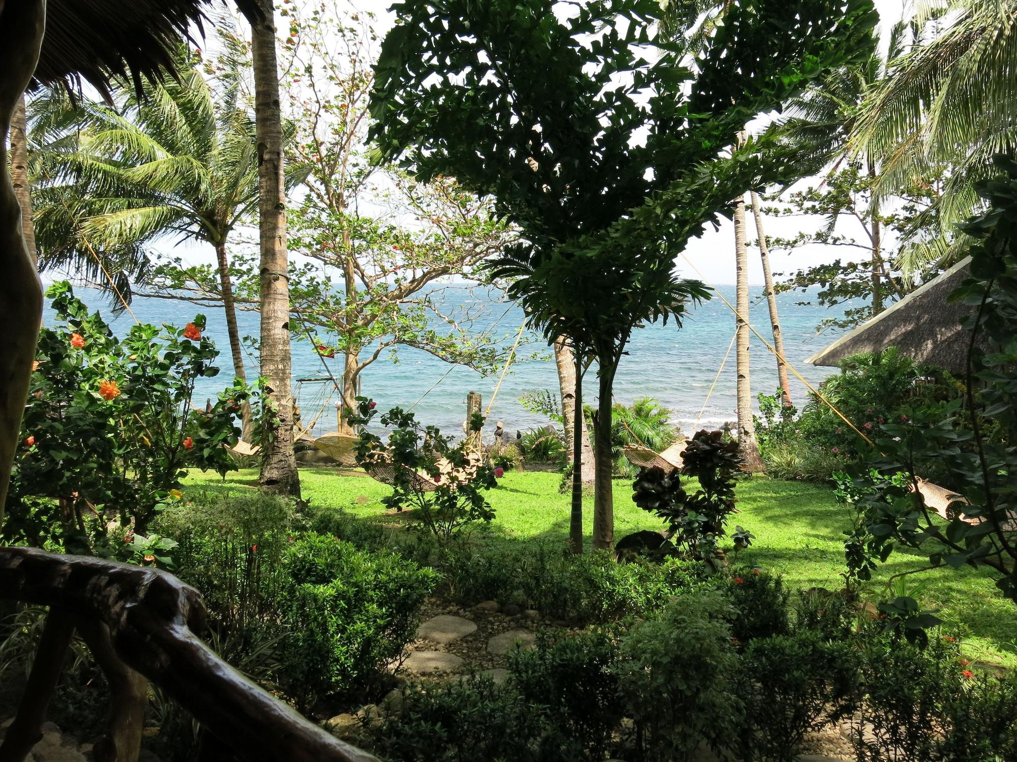 Camiguin Volcan Beach Eco Retreat & Dive Resort Mambajao Exterior photo