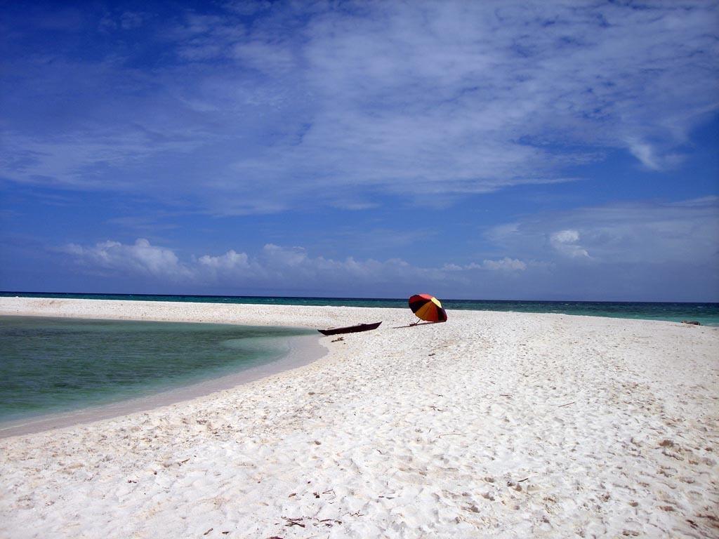 Camiguin Volcan Beach Eco Retreat & Dive Resort Mambajao Exterior photo