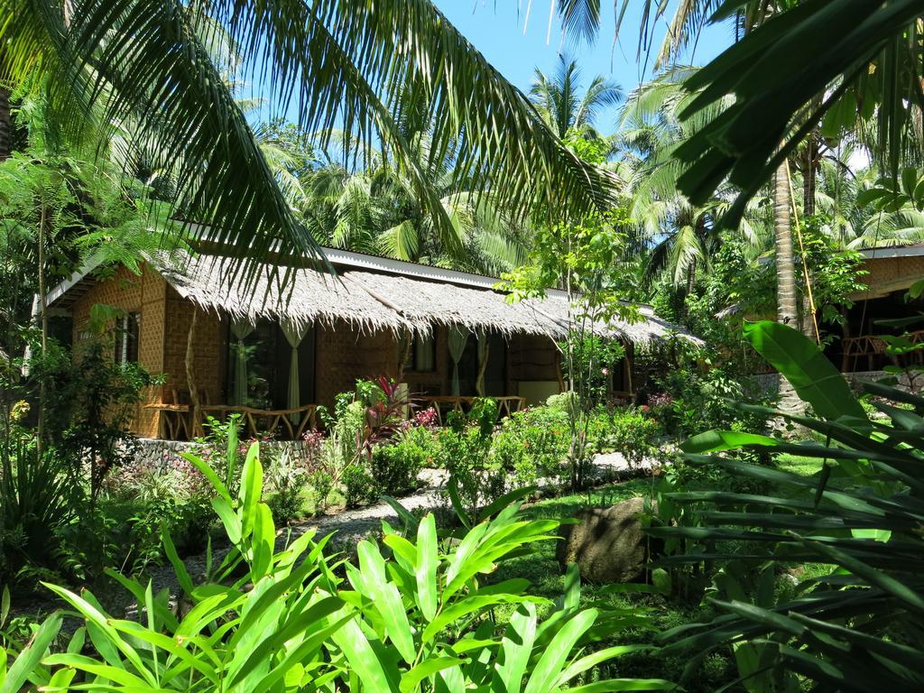 Camiguin Volcan Beach Eco Retreat & Dive Resort Mambajao Room photo