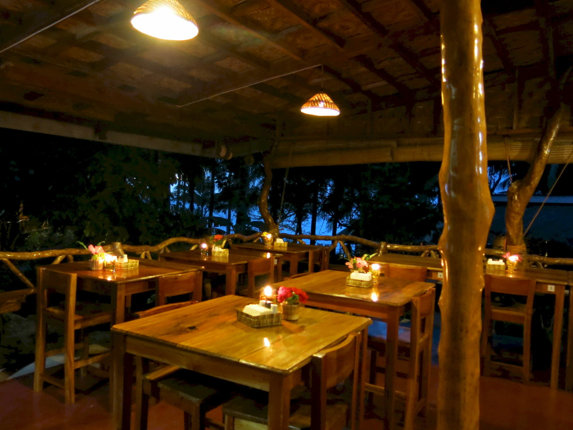 Camiguin Volcan Beach Eco Retreat & Dive Resort Mambajao Exterior photo