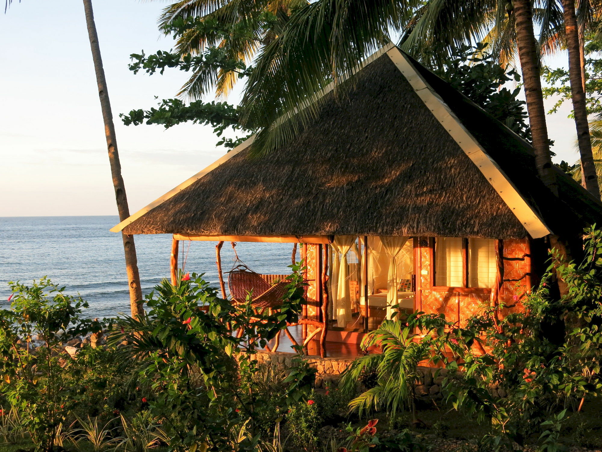 Camiguin Volcan Beach Eco Retreat & Dive Resort Mambajao Exterior photo